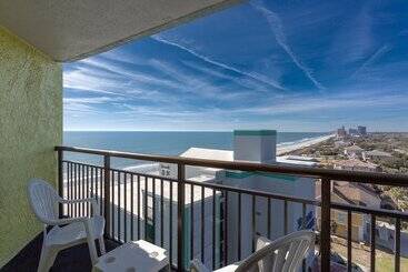 هتل Monterey Bay Suites
