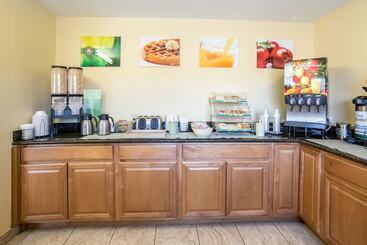 هتل Quality Inn & Suites Elko