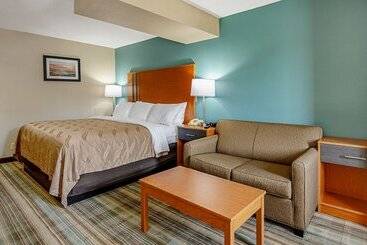 호텔 Quality Inn & Suites I81 Exit 7