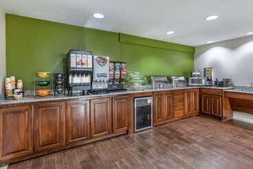 هتل Quality Inn & Suites Longview I20