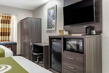 هتل Quality Inn & Suites Longview I20