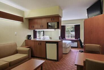 هتل Quality Inn & Suites Longview I20