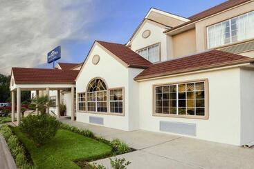 هتل Quality Inn & Suites Longview I20