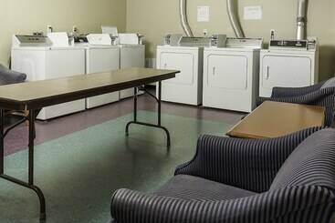 Smart Suites, Ascend Hotel Collection