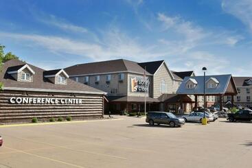 Stoney Creek Hotel La Crosse   Onalaska