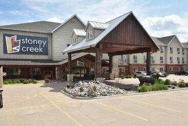 Stoney Creek Hotel La Crosse   Onalaska