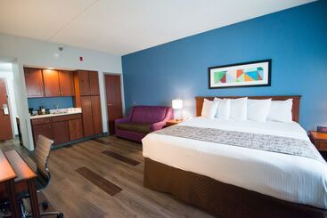 هتل Best Western Louisville Airport Expo