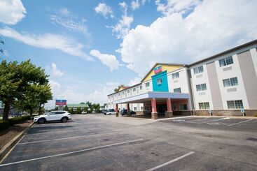 هتل Best Western Louisville Airport Expo