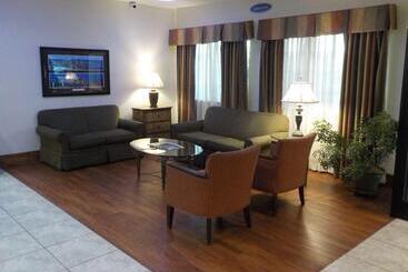 هتل Best Western Louisville Airport Expo