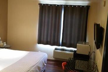 هتل Valued Stay Madison