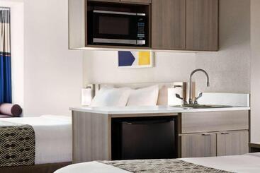 Microtel Inn & Suites By Wyndham Florence/cincinnati Airpo