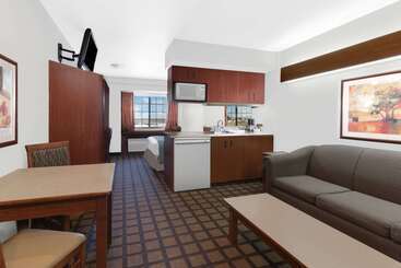 Microtel Inn & Suites By Wyndham Rapid City