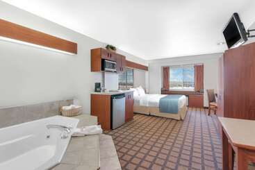 Microtel Inn & Suites By Wyndham Rapid City