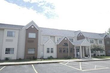 Microtel Inn & Suites By Wyndham Riverside