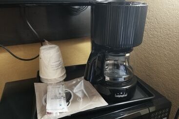 Microtel Inn & Suites By Wyndham Riverside