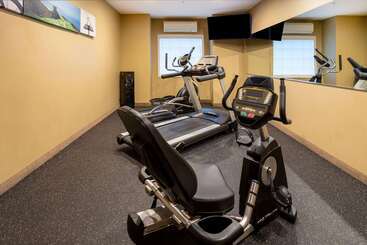 Microtel Inn And Suites   Salisbury