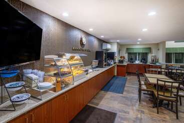 Microtel Inn And Suites   Salisbury