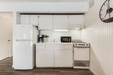 مُتل Bend Riverside Condos Near Downtown Bend