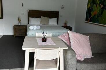 Apartments At Glen Isla