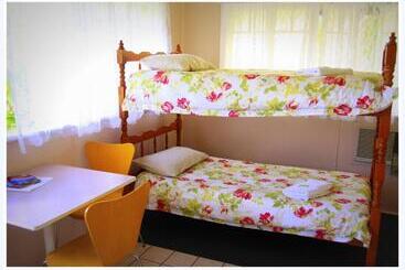 Coral Lodge Bed And Breakfast Inn