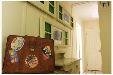 Coral Lodge Bed And Breakfast Inn