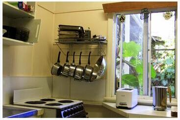 Coral Lodge Bed And Breakfast Inn