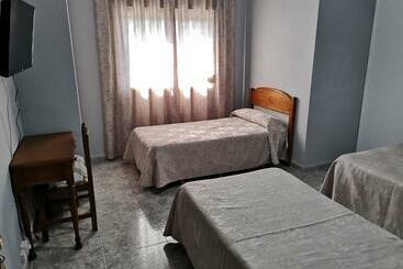 Hostal Pensión Rosada