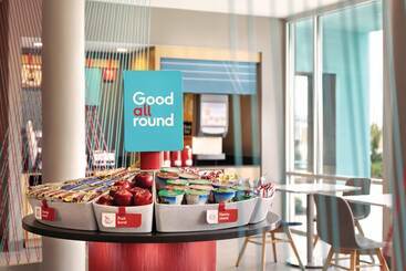 Avid Hotels   Boston Logan Airport   Revere, An Ihg