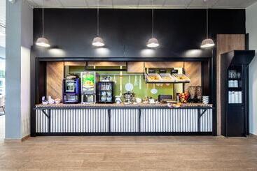 B&b Hotel Saint Denis Porte De Paris