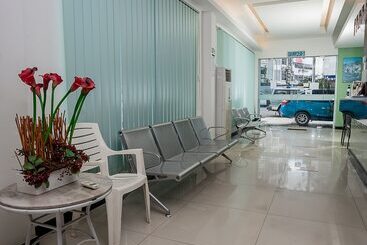 هتل Oyo 90055 Mansion Inn