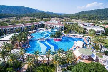 هتل Tui Blue Tropical