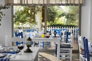 هتل Tui Blue Tropical