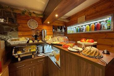 پانسیون Spa & Wellness Penzión Zorhill
