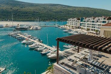 Portonovi Resort