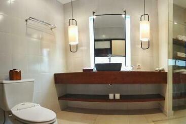 هتل And Villa B52 Gili Air
