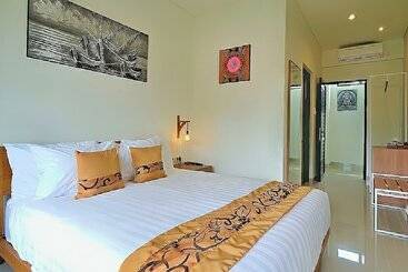 هتل And Villa B52 Gili Air