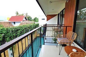 هتل And Villa B52 Gili Air