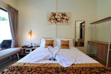 هتل And Villa B52 Gili Air