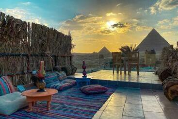هتل Atlantis Pyramids Inn