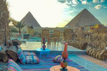 هتل Atlantis Pyramids Inn