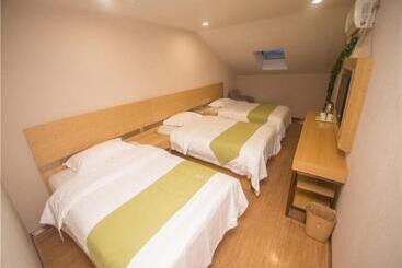 هتل Green Alliance Chengde City Shuangqiao District Summer Resort