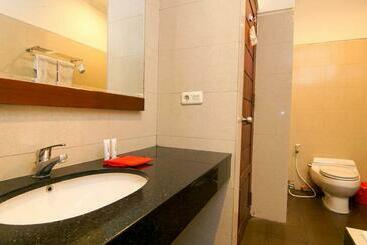 Hôtel Kuta Paradise 777