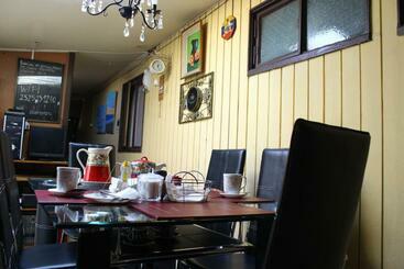 پانسیون Hostal Collao