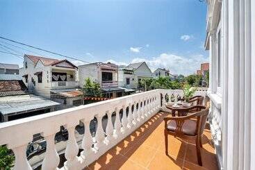 هتل Gioan Boutique Villa