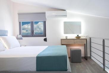 هتل Kn Ionian Suites