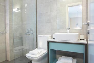 هتل Kn Ionian Suites