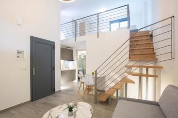 هتل Kn Ionian Suites