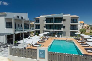 هتل Kn Ionian Suites