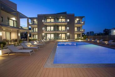 هتل Kn Ionian Suites