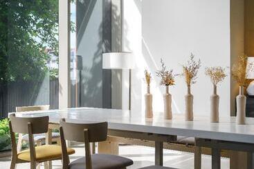 هتل Oakwood Suites Bangkok